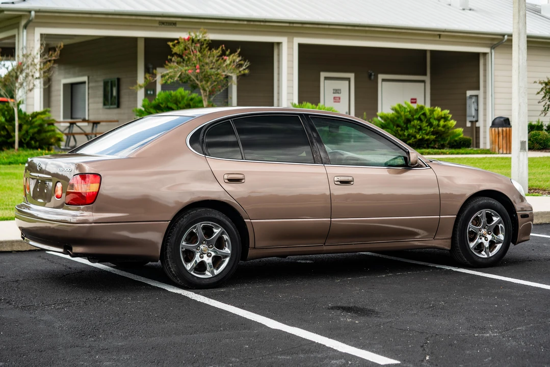 1999 Lexus GS 1st Gen - Image 22 of 31