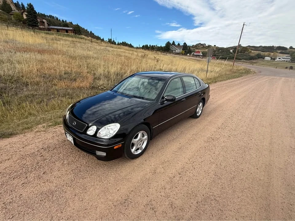 1999 Lexus GS 2nd Gen - Image 2 of 12