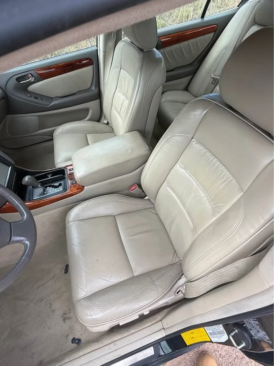 1999 Lexus GS 2nd Gen - Image 8 of 12