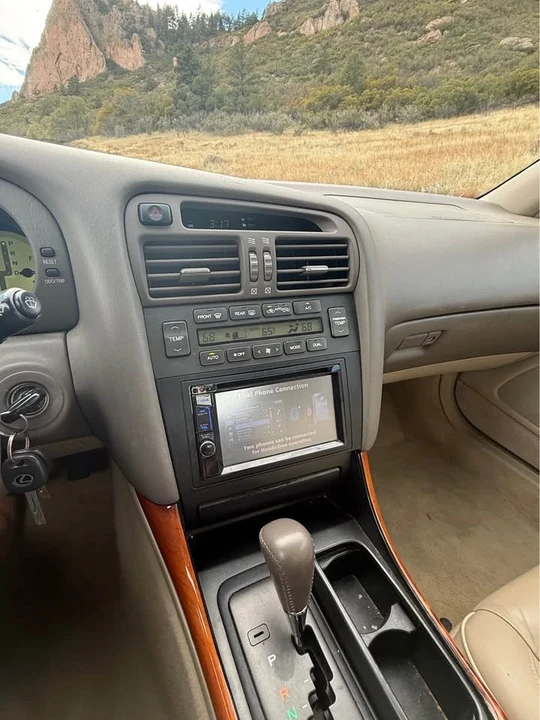 1999 Lexus GS 2nd Gen - Image 10 of 12