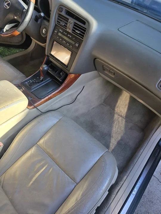 1999 Lexus GS 2nd Gen - Image 2 of 6