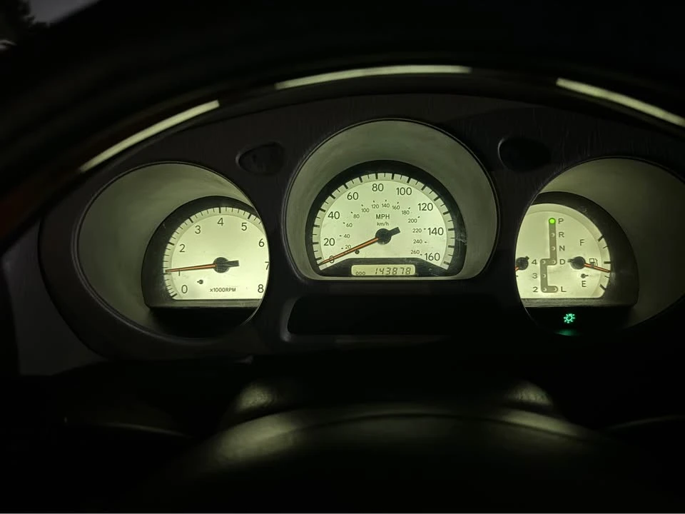 1999 Lexus GS 2nd Gen - Image 6 of 11