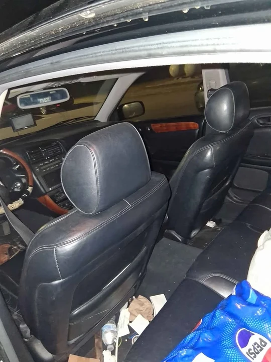 1999 Lexus GS 2nd Gen - Image 3 of 10