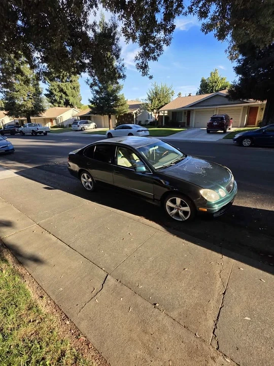 1999 Lexus GS 2nd Gen - Image 6 of 6