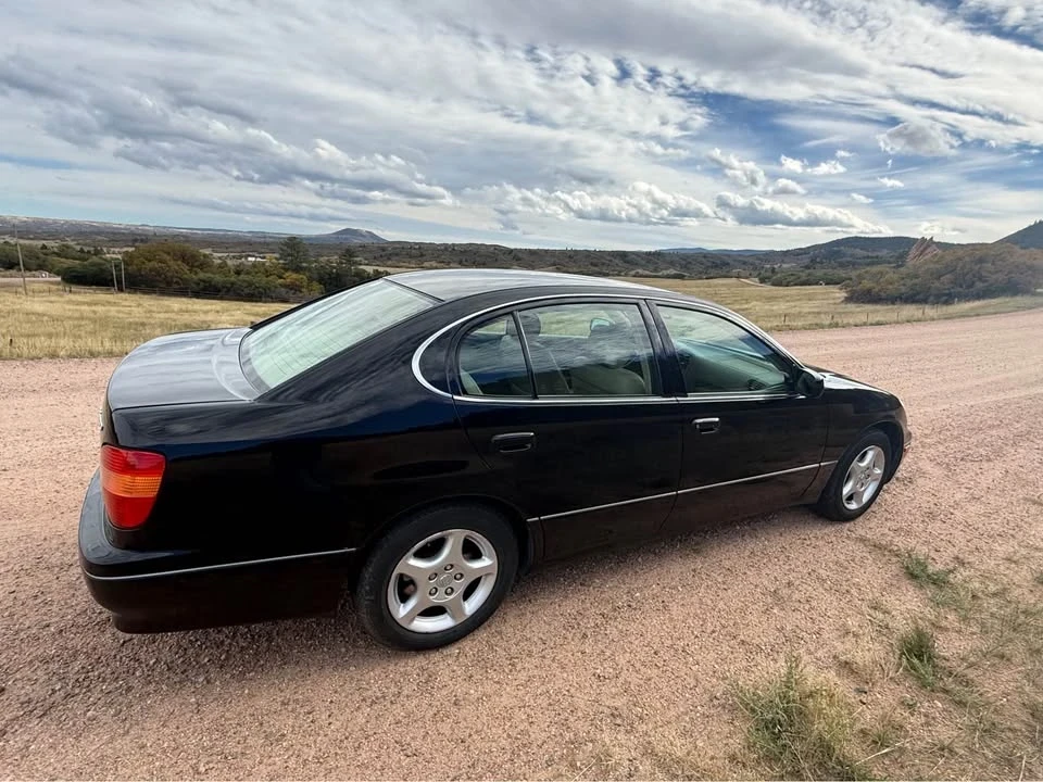 1999 Lexus GS 2nd Gen - Image 5 of 12