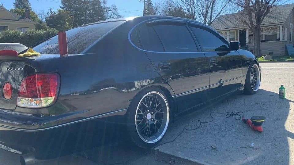 1999 Lexus GS 2nd Gen - Image 3 of 11