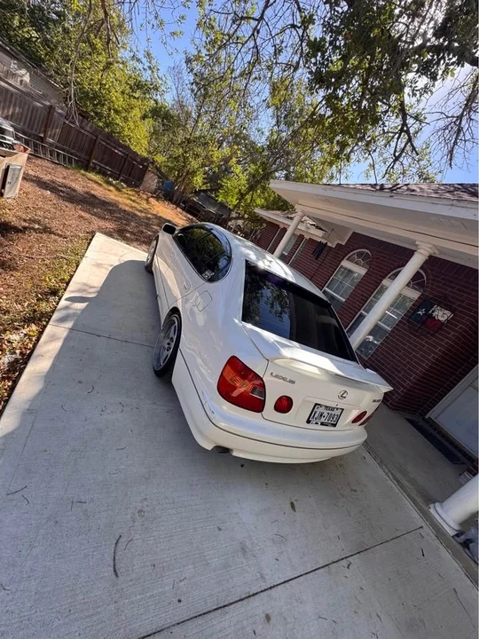 1999 Lexus GS 2nd Gen - Image 3 of 11