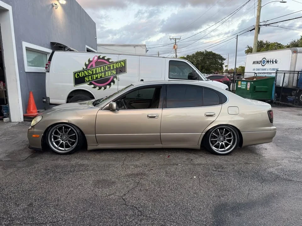 1999 Lexus GS 2nd Gen - Image 14 of 19