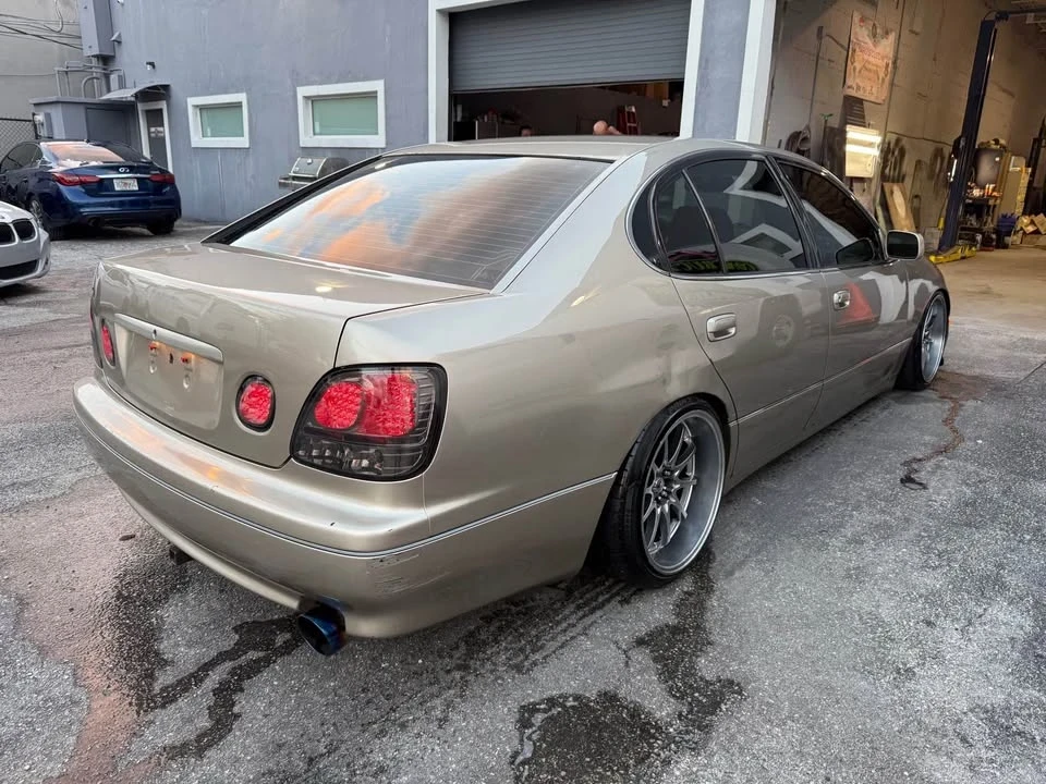 1999 Lexus GS 2nd Gen - Image 3 of 19
