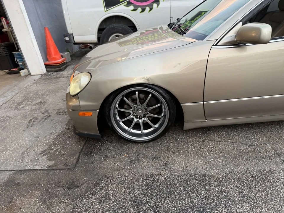 1999 Lexus GS 2nd Gen - Image 13 of 19