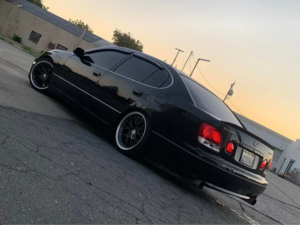 1999 Lexus GS 2nd Gen - Image 2 of 11