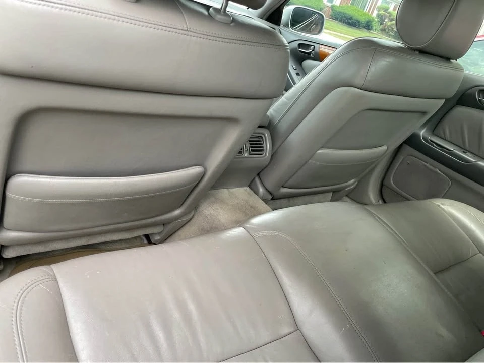 1999 Lexus GS 2nd Gen - Image 9 of 9