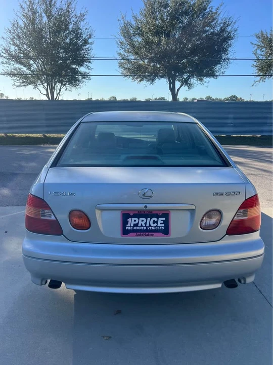 1999 Lexus GS 2nd Gen - Image 4 of 7