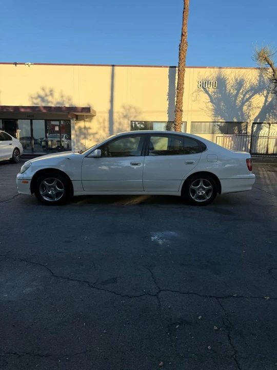 1999 Lexus GS 2nd Gen - Image 4 of 8