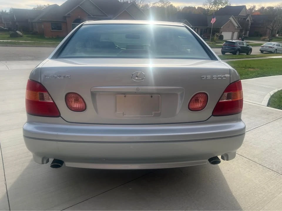1999 Lexus GS 2nd Gen - Image 4 of 14