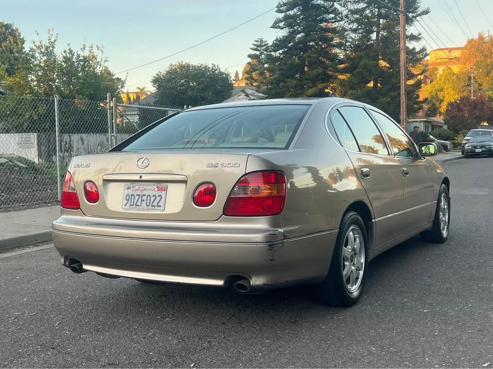 1999 Lexus GS 2nd Gen - Image 3 of 10