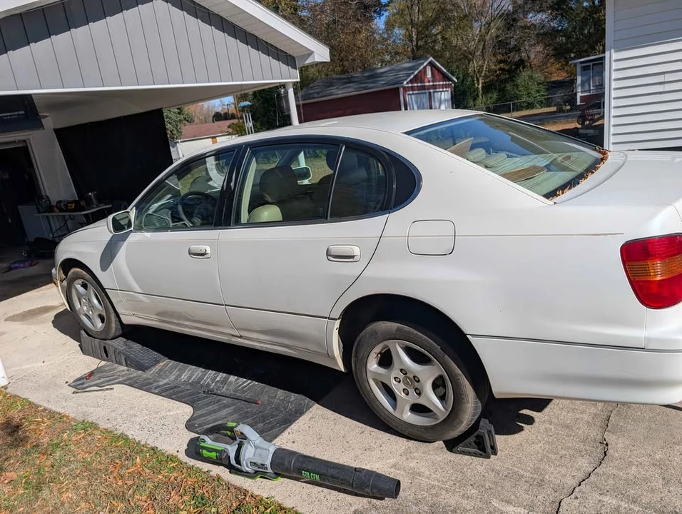 1999 Lexus GS 2nd Gen - Image 3 of 6
