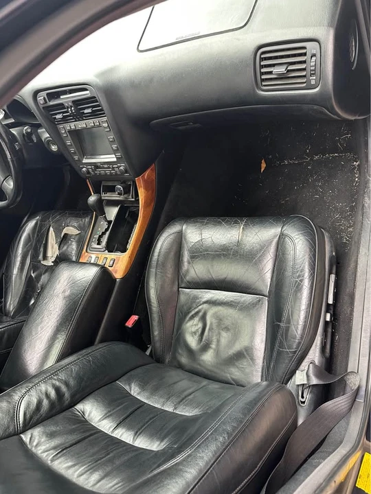 1999 Lexus GS 2nd Gen - Image 6 of 8