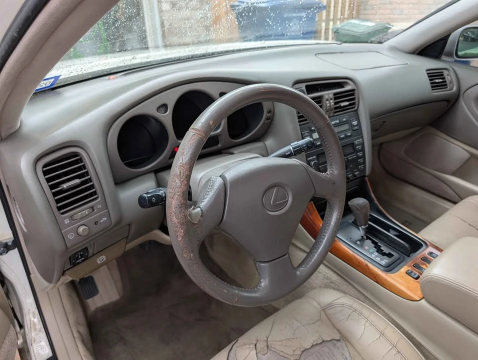 1999 Lexus GS 2nd Gen - Image 5 of 7