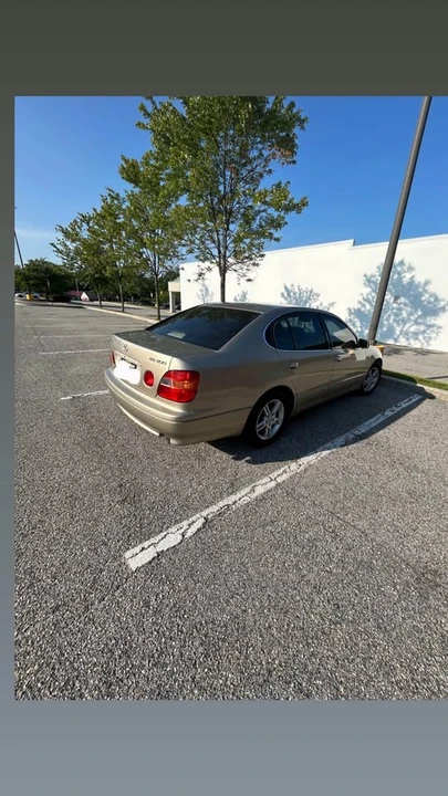1999 Lexus GS 2nd Gen - Image 3 of 12