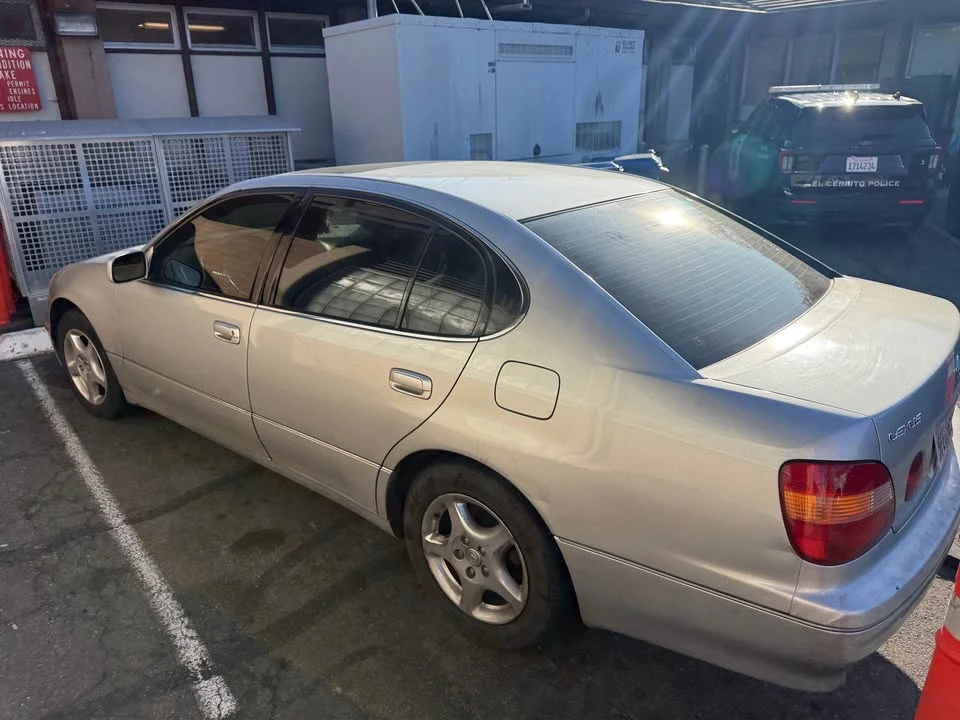 1999 Lexus GS 2nd Gen - Image 3 of 6