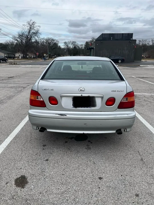 1999 Lexus GS 2nd Gen - Image 2 of 7