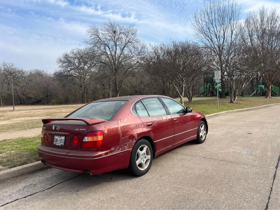 1999 Lexus GS 2nd Gen - Image 3 of 10