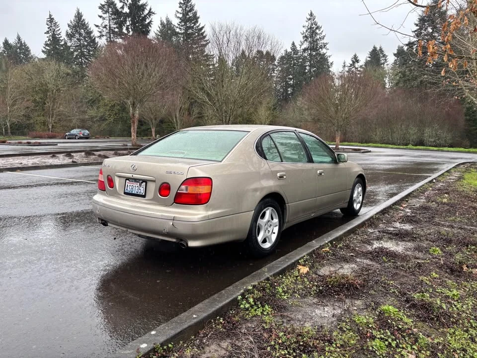 1999 Lexus GS 2nd Gen - Image 5 of 11