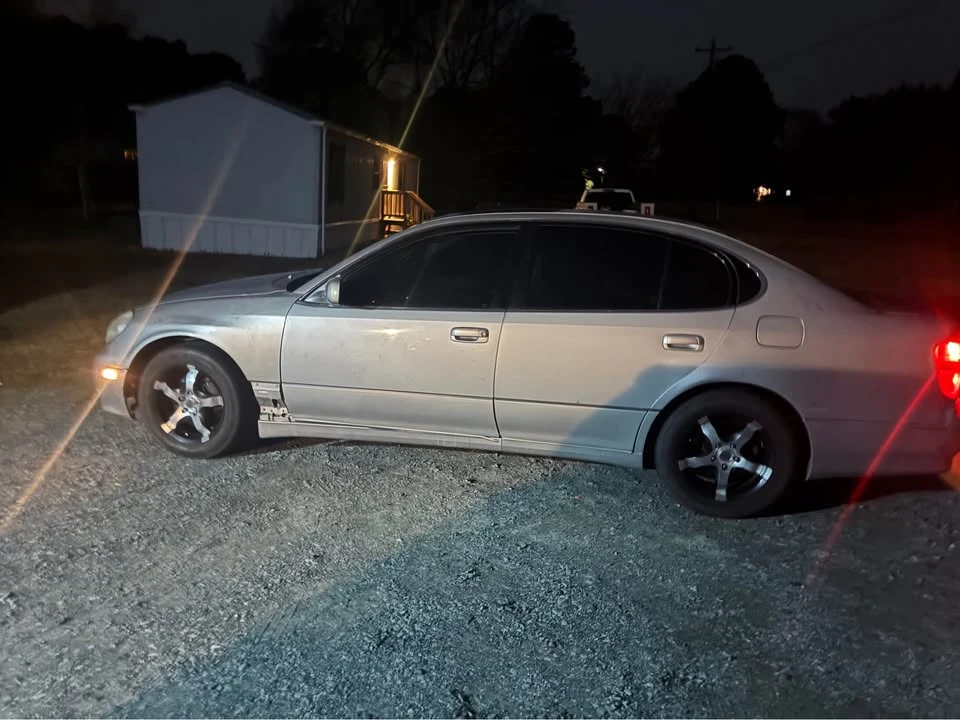 1999 Lexus GS 2nd Gen - Image 4 of 5