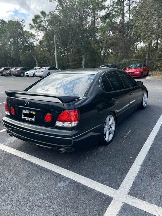 1999 Lexus GS 2nd Gen - Image 2 of 10