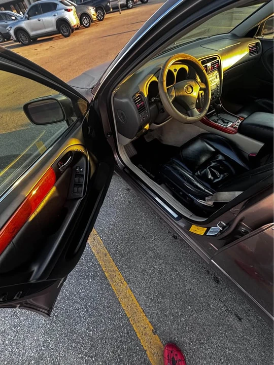 1999 Lexus GS 2nd Gen - Image 6 of 13