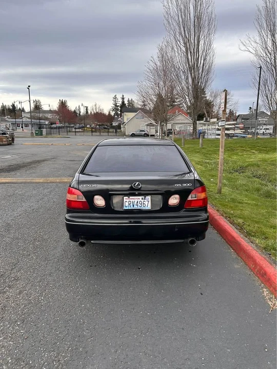 1999 Lexus GS 2nd Gen - Image 4 of 7