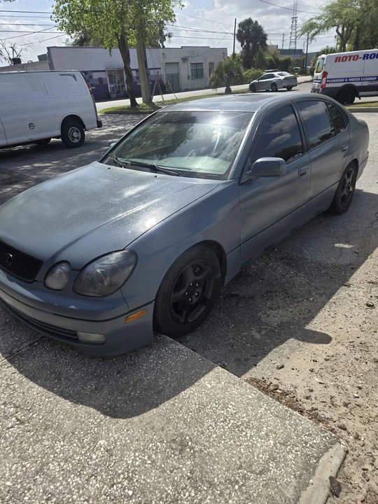1999 Lexus GS 2nd Gen - Image 2 of 4