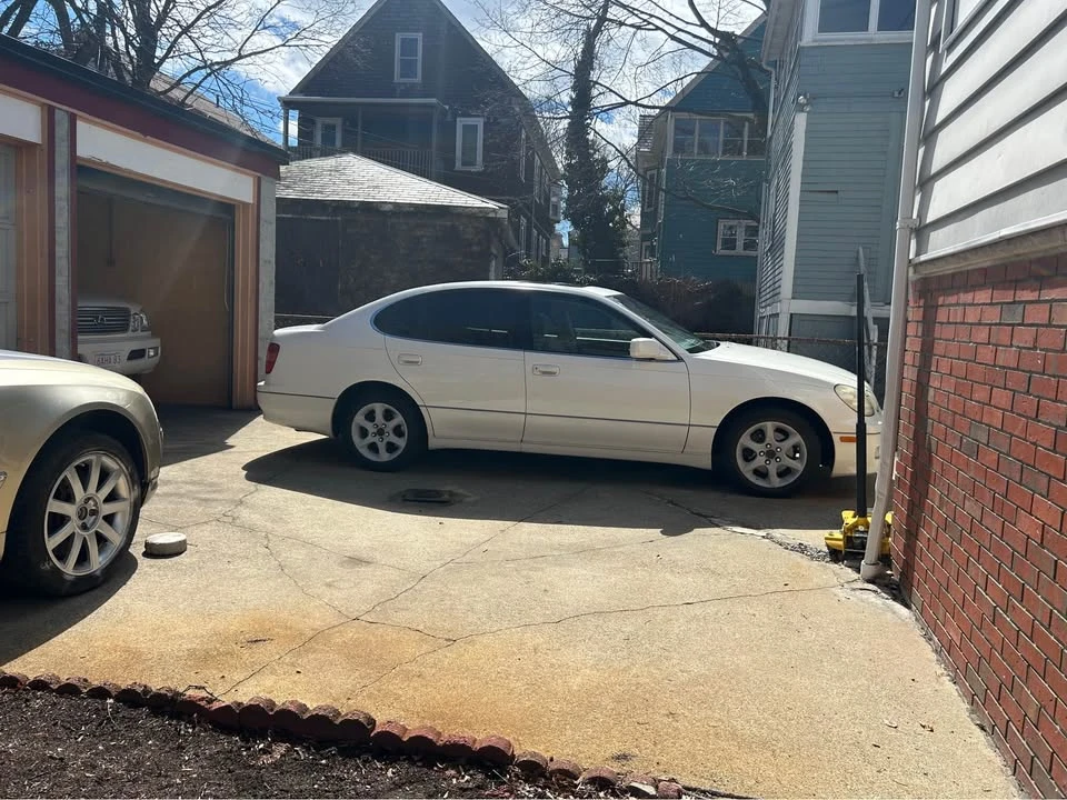 1999 Lexus GS 2nd Gen - Image 5 of 8