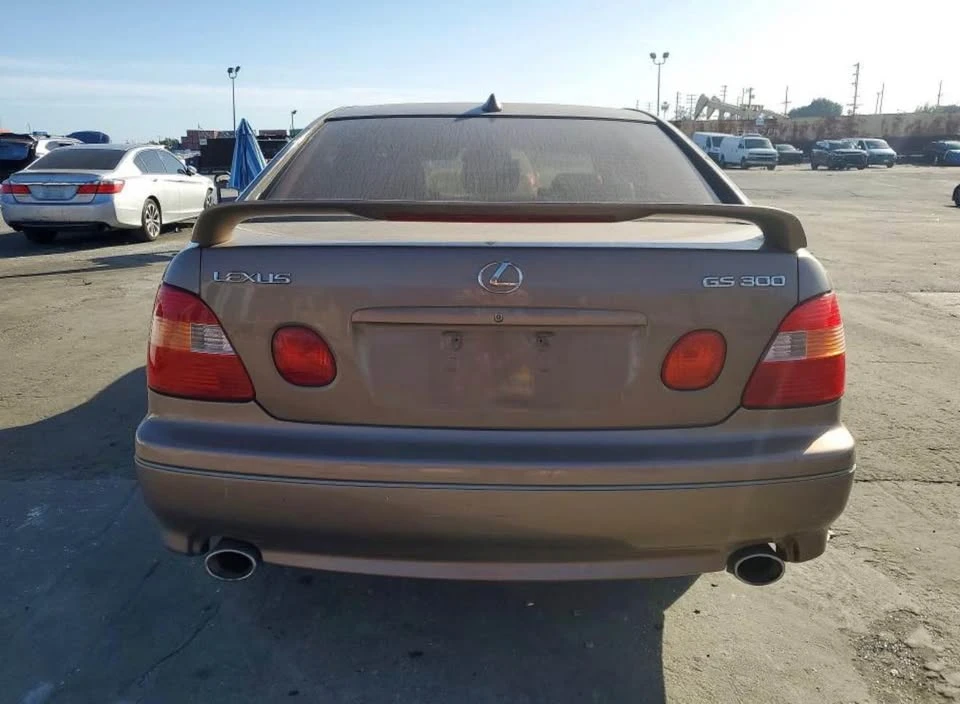 1999 Lexus GS 2nd Gen - Image 5 of 8