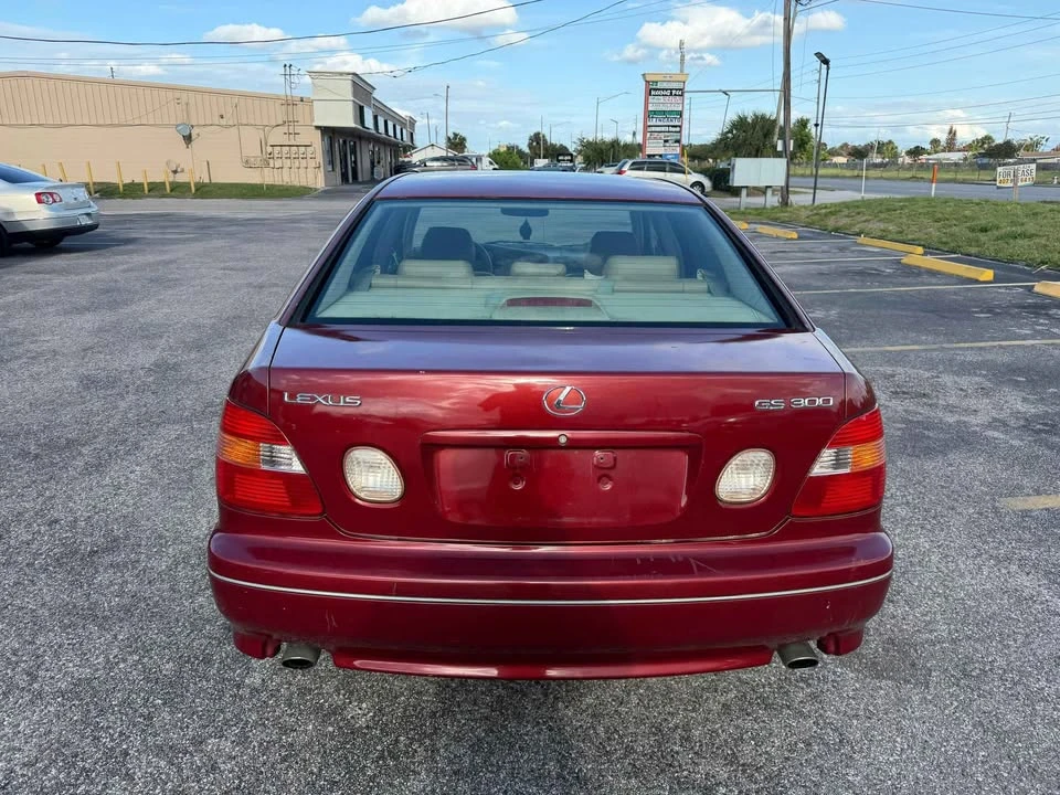 1999 Lexus GS 2nd Gen - Image 4 of 13