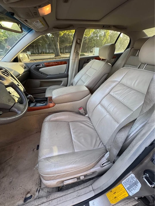 1999 Lexus GS 2nd Gen - Image 5 of 6