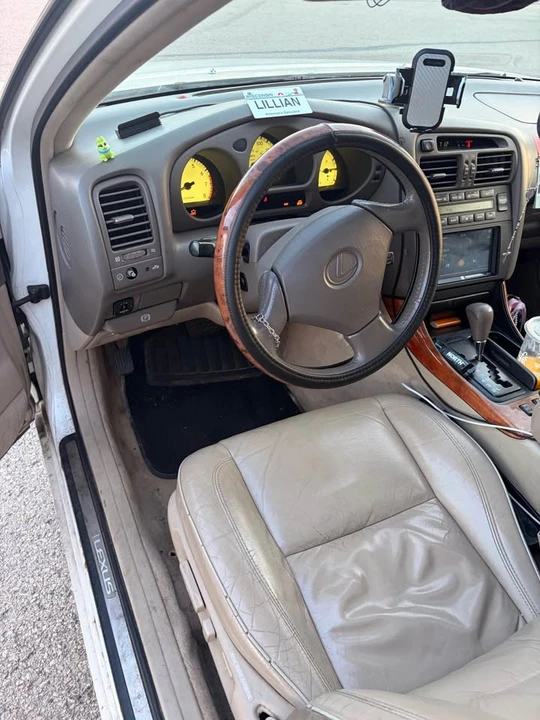 1999 Lexus GS 2nd Gen - Image 10 of 11