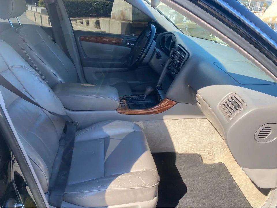 1999 Lexus GS 2nd Gen - Image 11 of 12