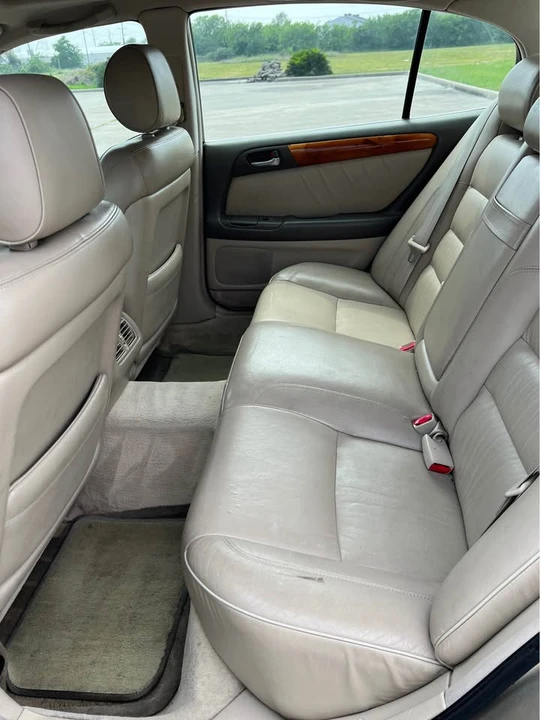 1999 Lexus GS 2nd Gen - Image 13 of 16