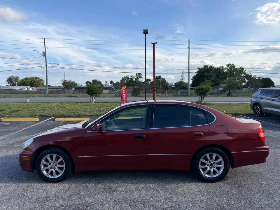 1999 Lexus GS 2nd Gen - Image 2 of 11