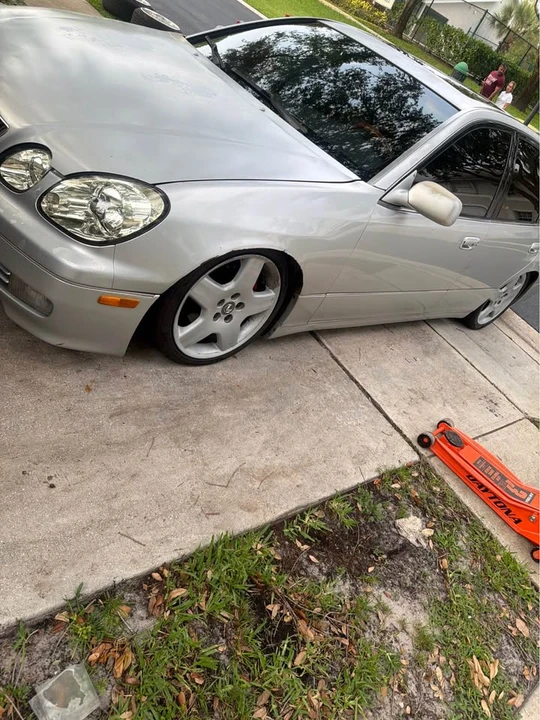 1999 Lexus GS 2nd Gen - Image 3 of 4