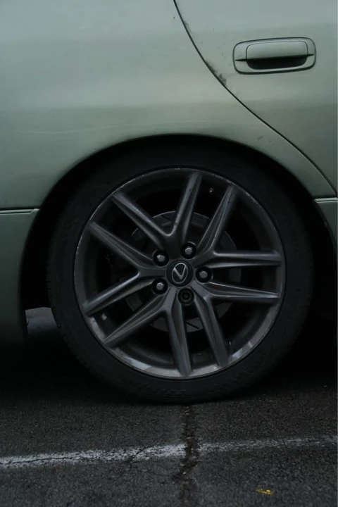 1999 Lexus GS 2nd Gen - Image 2 of 10