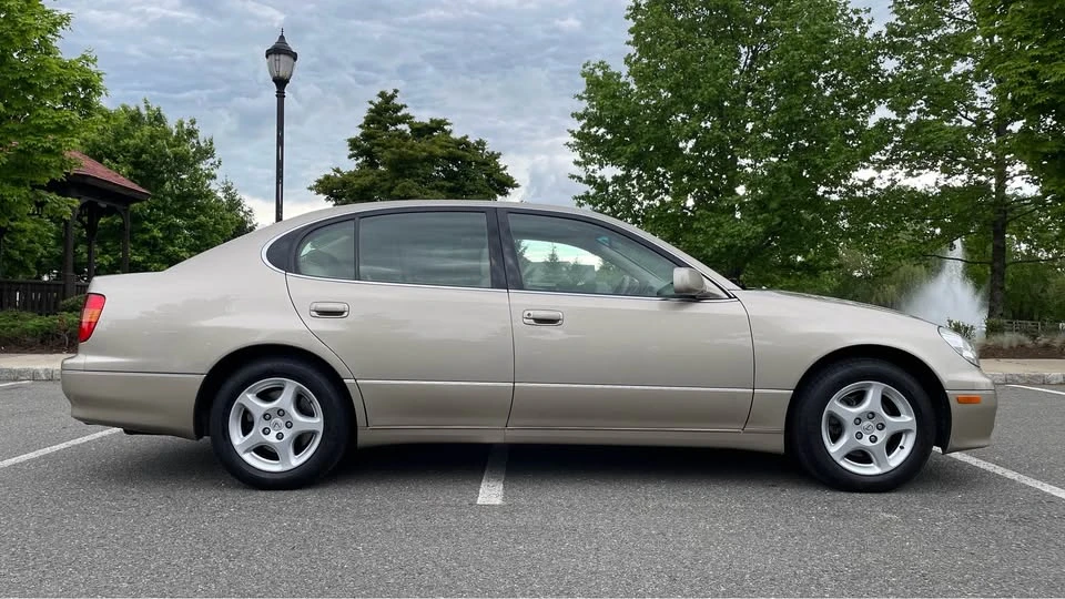 1999 Lexus GS 2nd Gen - Image 8 of 19