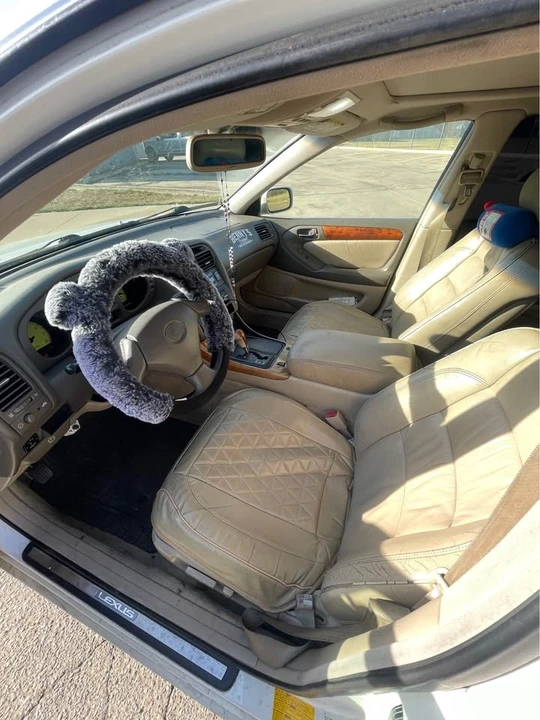 1999 Lexus GS 2nd Gen - Image 5 of 11
