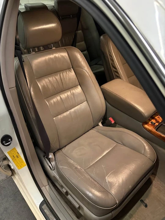 1999 Lexus GS 2nd Gen - Image 12 of 14