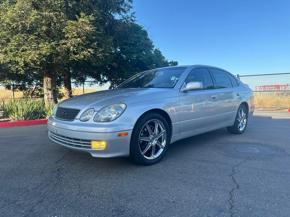 1999 Lexus GS 2nd Gen - Image 16 of 31