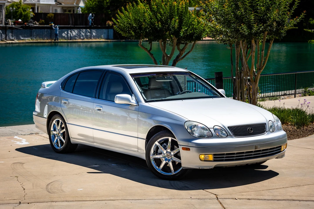 1999 Lexus GS 2nd Gen - Image 12 of 31