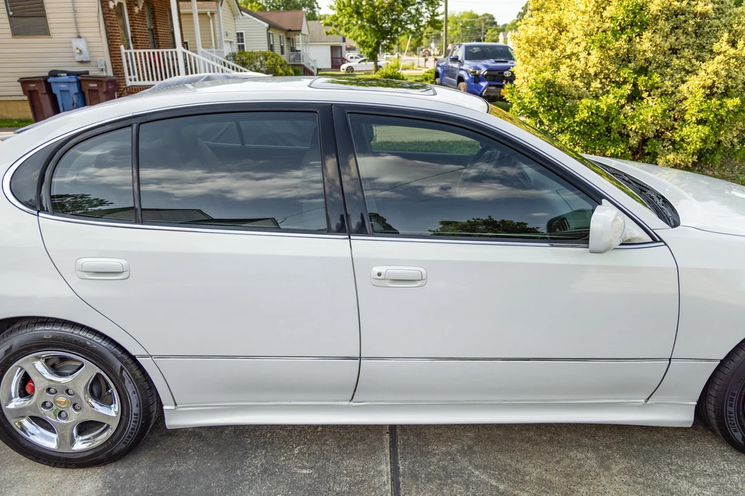 1999 Lexus GS 2nd Gen - Image 25 of 31