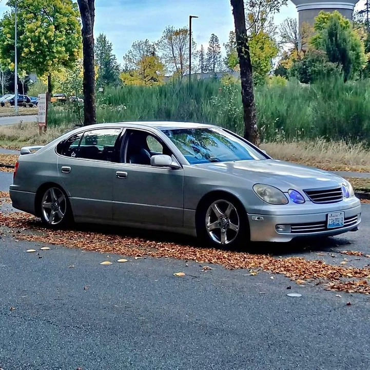 1999 Lexus GS 2nd Gen - Image 2 of 14